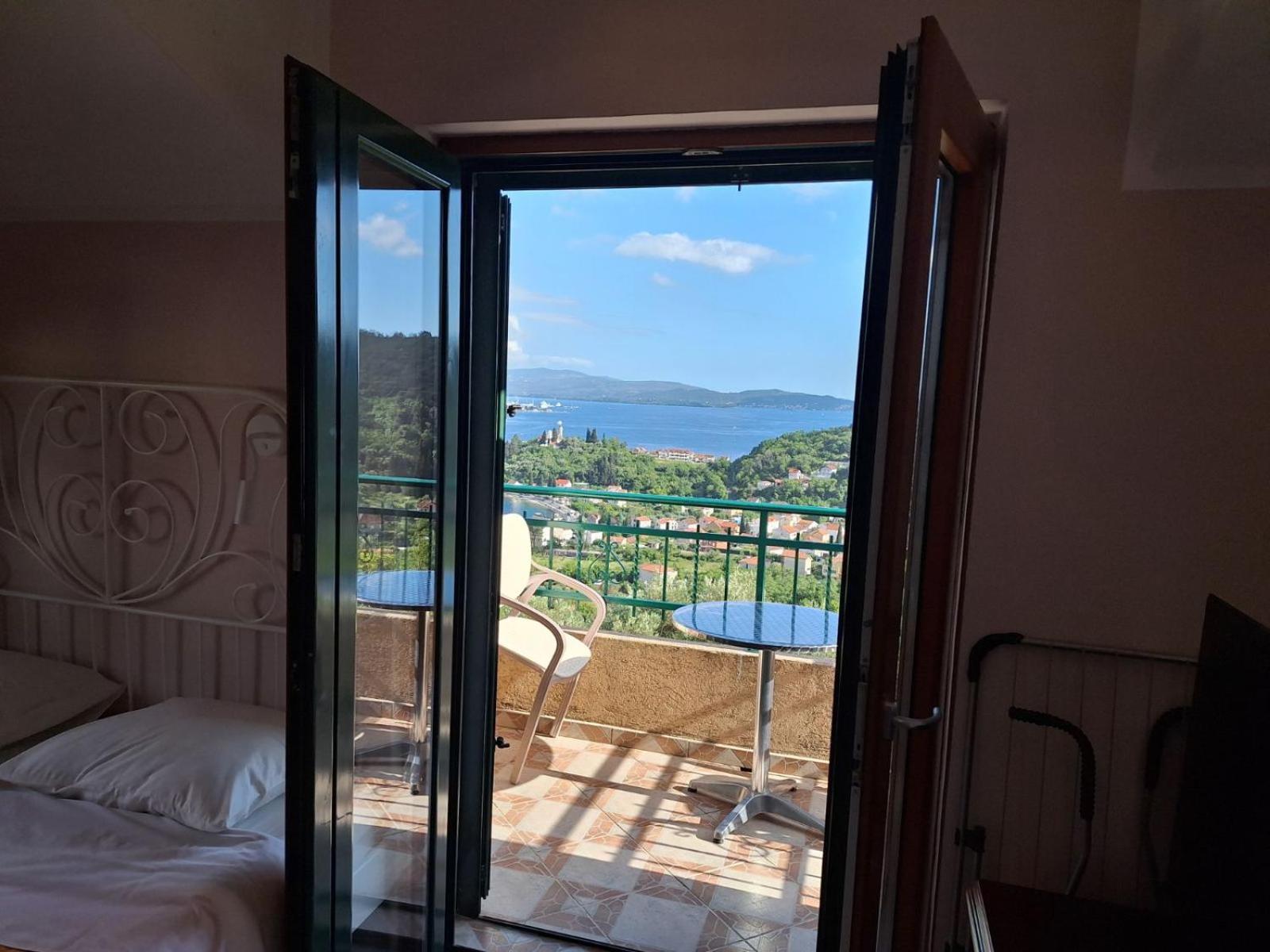 Holiday Home Sunny Hill Kamenari Dış mekan fotoğraf