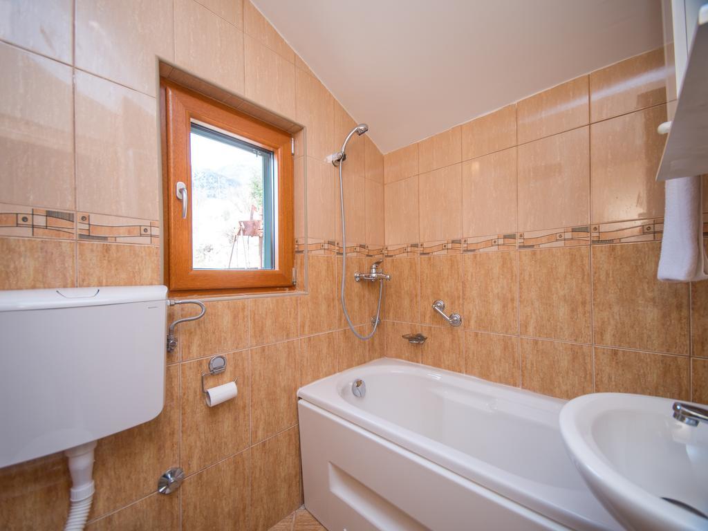 Holiday Home Sunny Hill Kamenari Oda fotoğraf