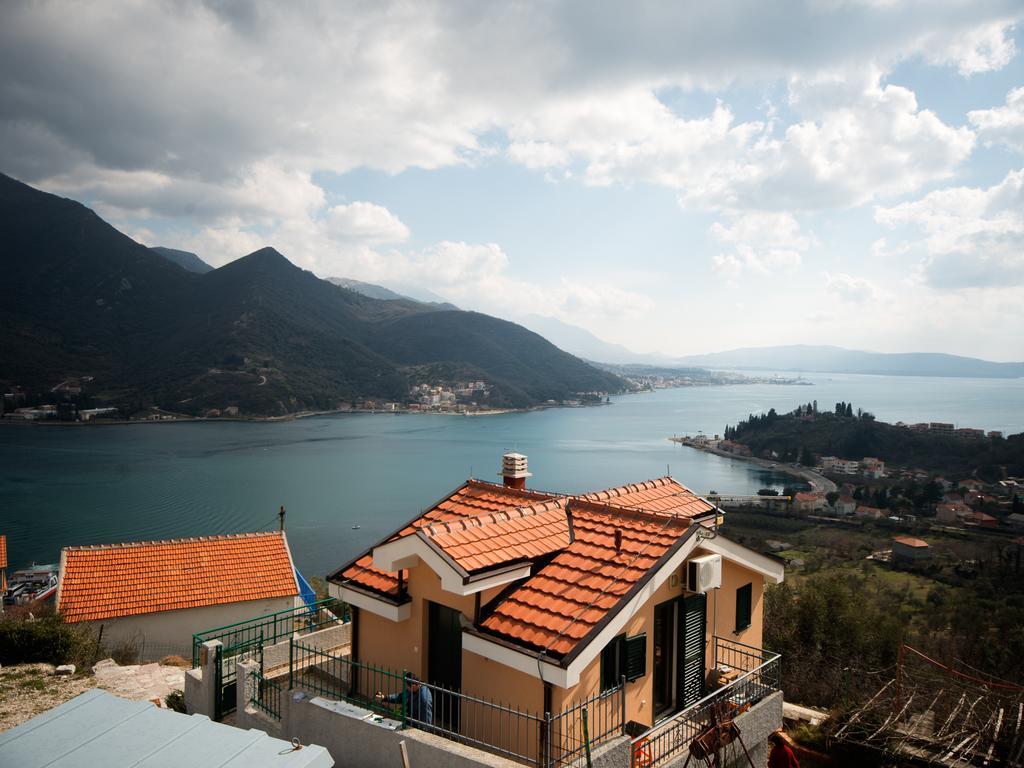 Holiday Home Sunny Hill Kamenari Oda fotoğraf