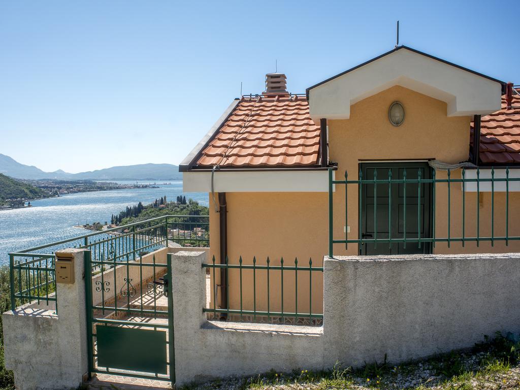 Holiday Home Sunny Hill Kamenari Dış mekan fotoğraf